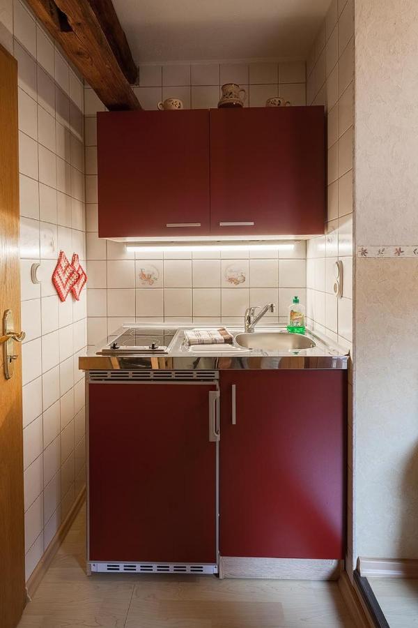 Apartments "Vier Napoleonslinden" 아워스테트 외부 사진